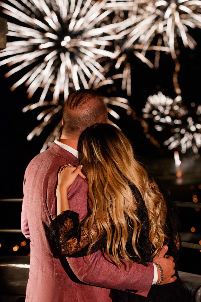 Chateau Vaux le Vicomte marriage proposal with magnificent fireworks