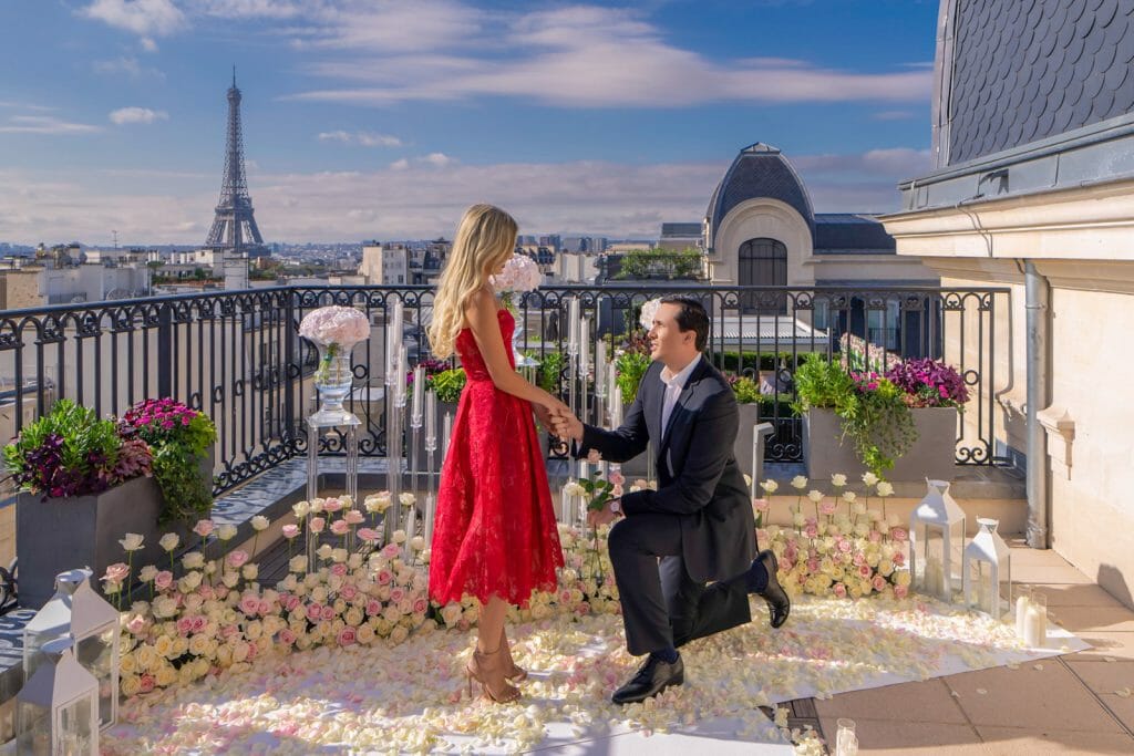 Best Paris proposal planner for private rooftop engagements