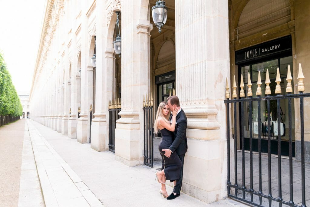 Sexy Paris couple photoshoot at Palais Royal