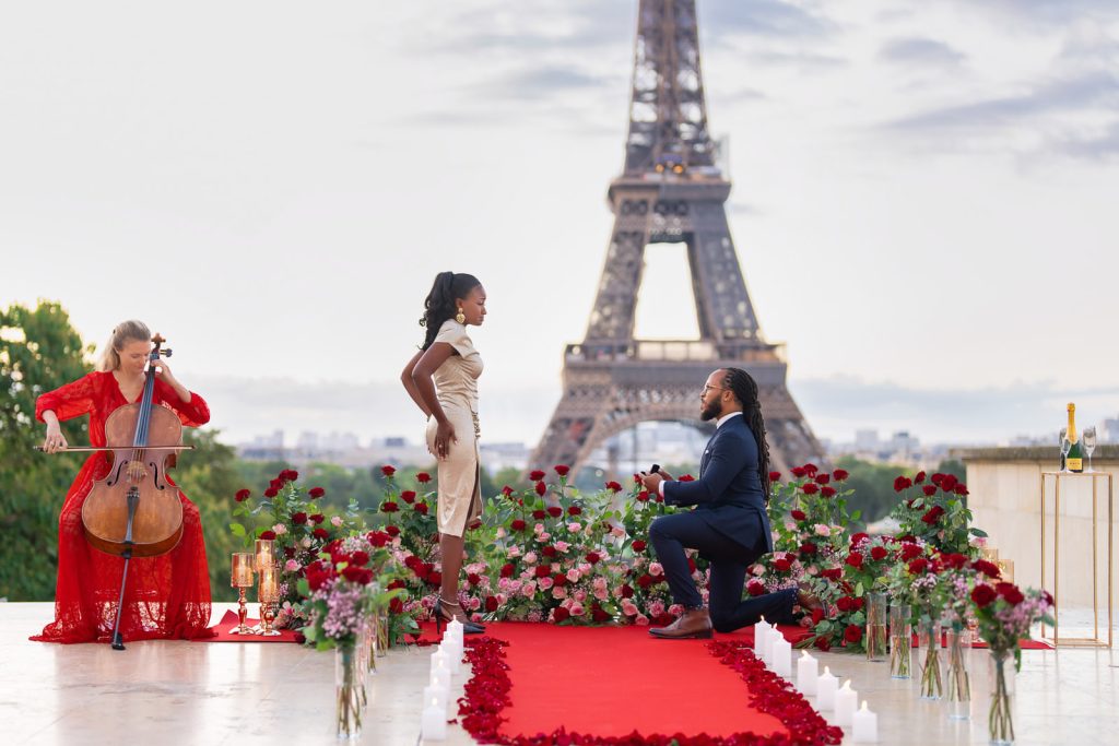 Luxury Eiffel Tower proposal at Trocadero sunrise