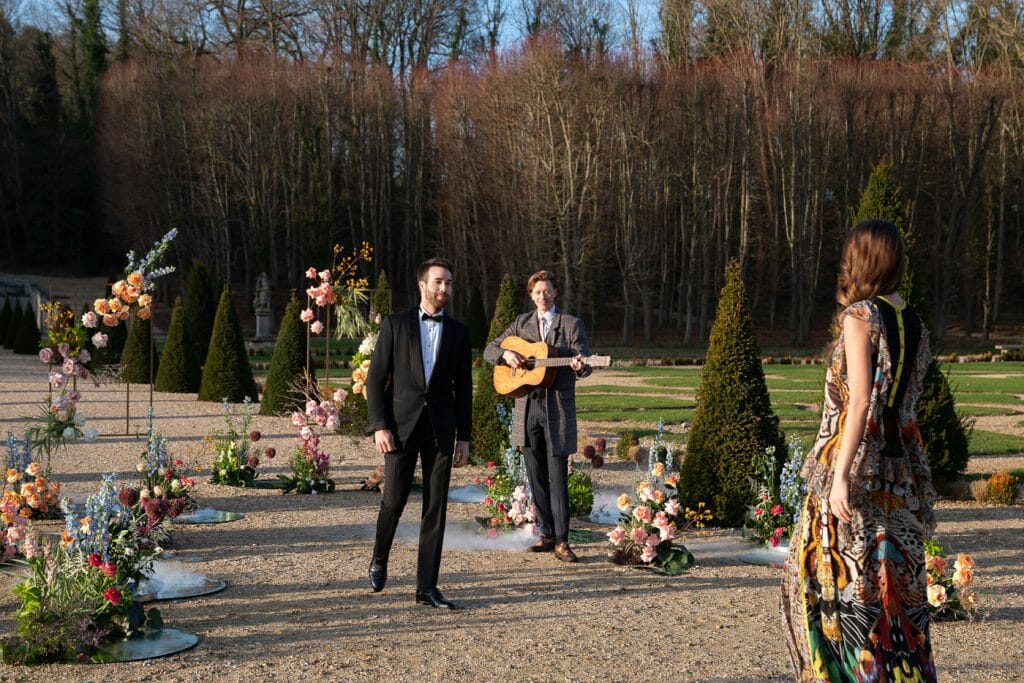 the most beautiful marriage proposal ever at Chateau Villette near Paris