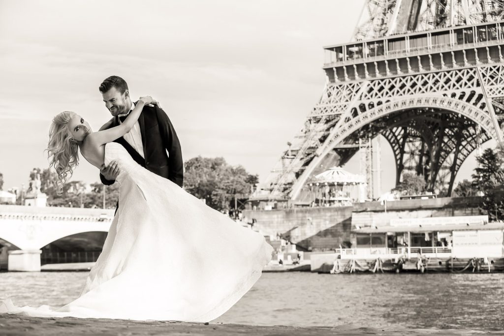 Paris photographer couple shoots and weddings