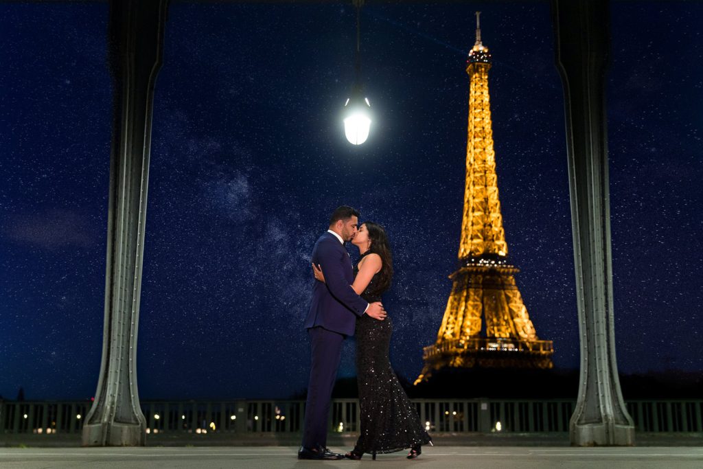 epic Eiffel Tower couple photoshoot at Bir Hakeim Bridge