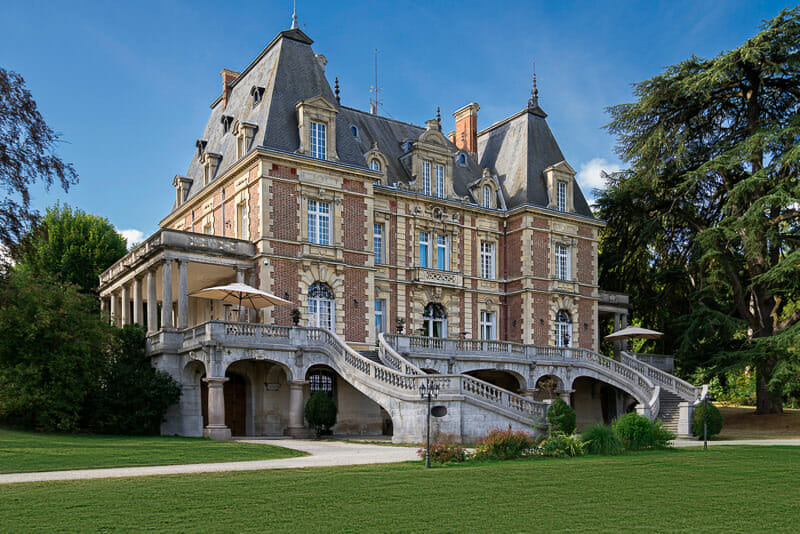 Propose at a French castle: Chateau Bouffemont