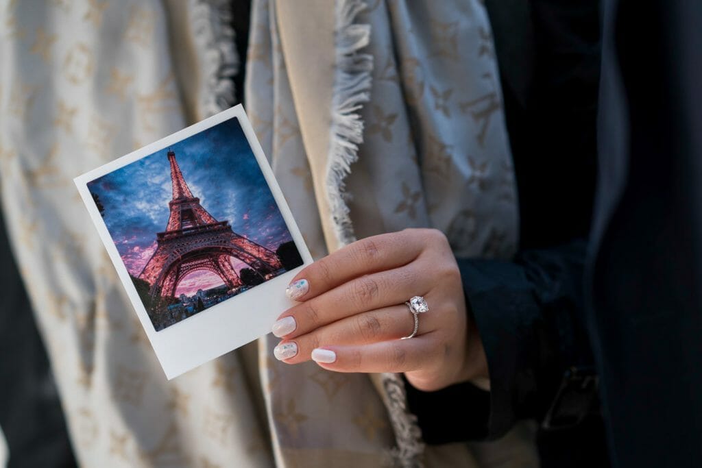 Romantic couple photoshoot save the date ideas