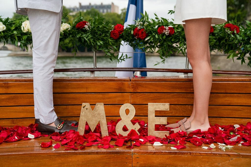 Fun couple photoshoot ideas best props for save the date card