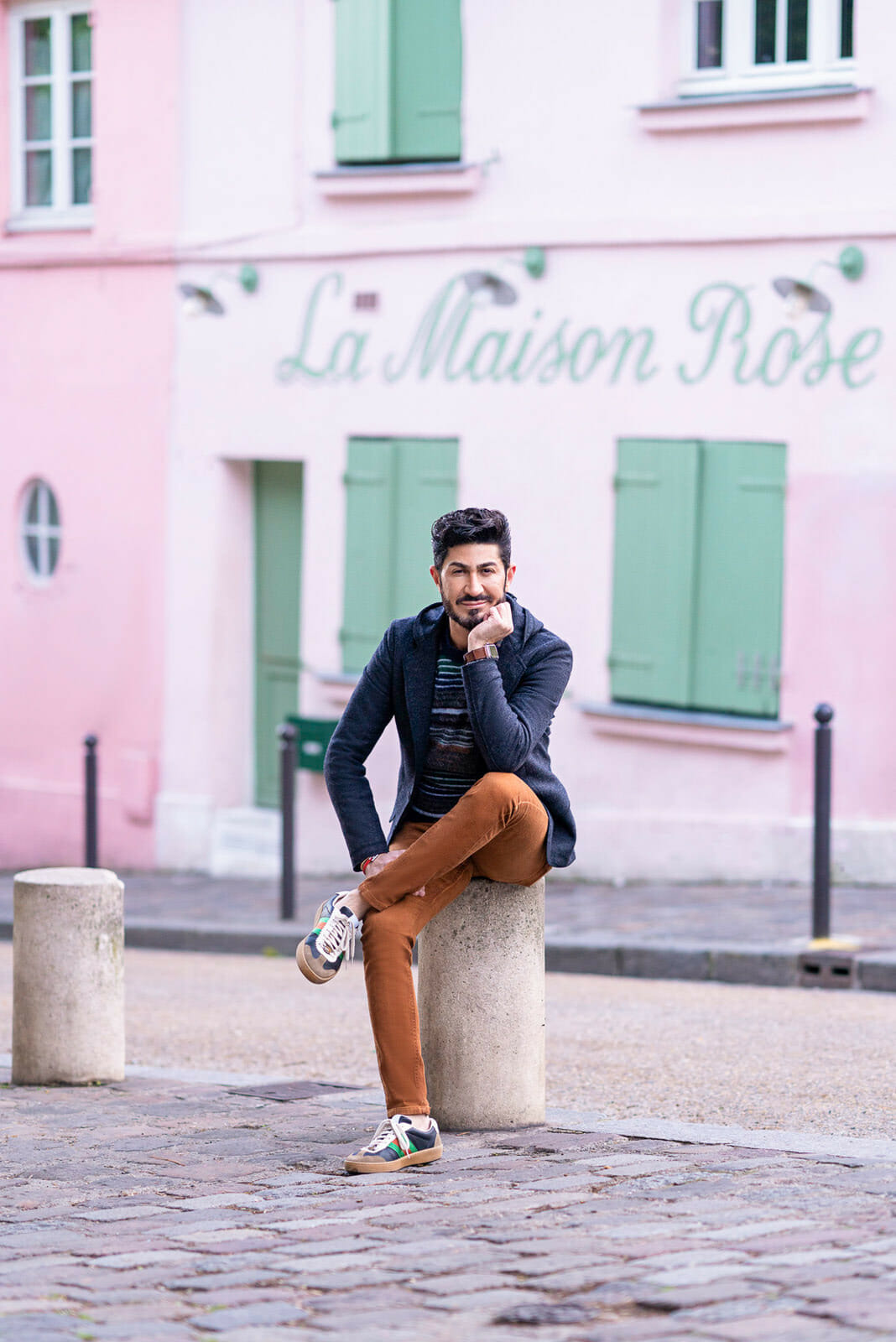 Lifestyle Paris solo traveler Portraits Montmartre Maison Rose