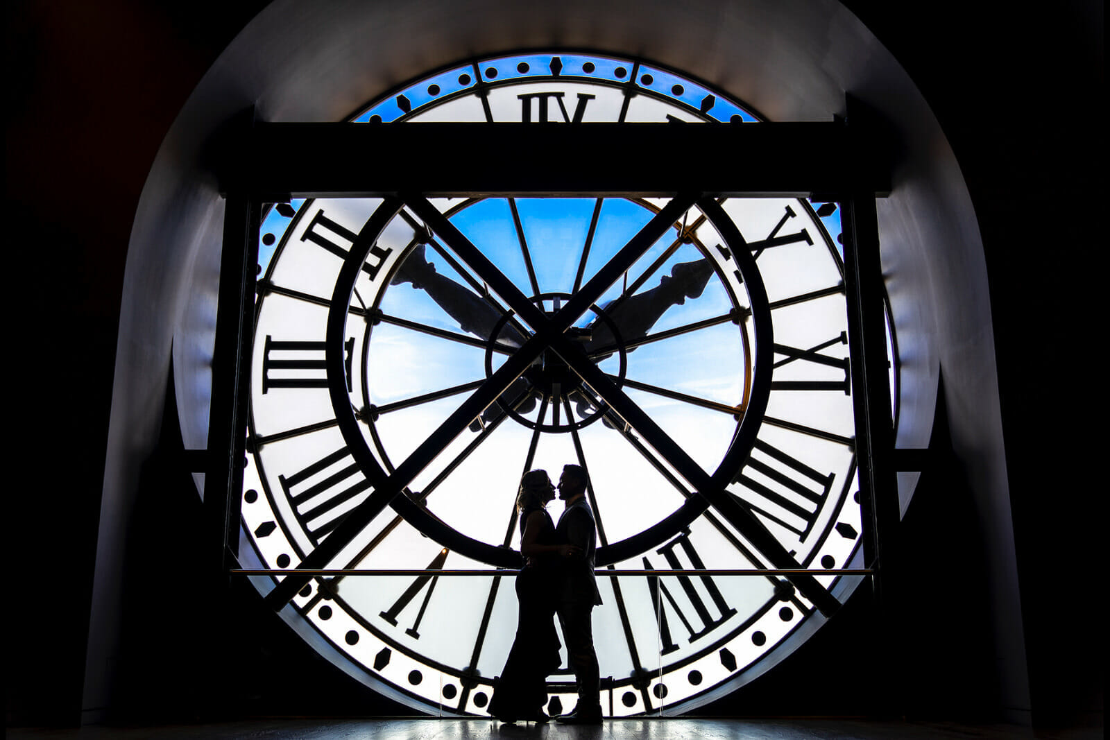 Unique Photoshoot in Paris at the iconic Musée d'Orsay Clock