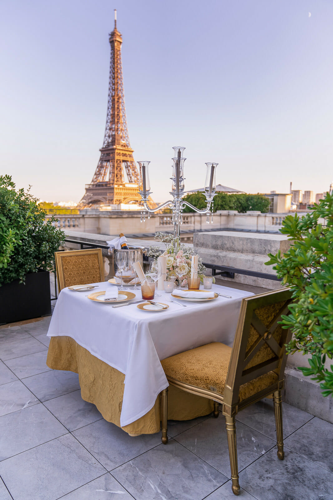 How to propose in Paris: luxury proposal ideas