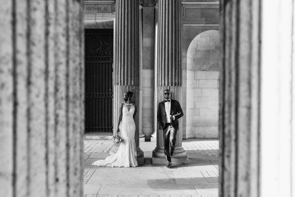 Black and white engagement photos