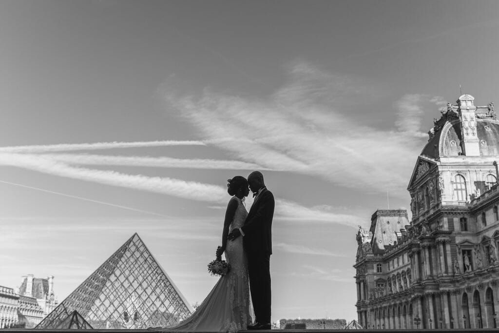 Black and white engagement photos