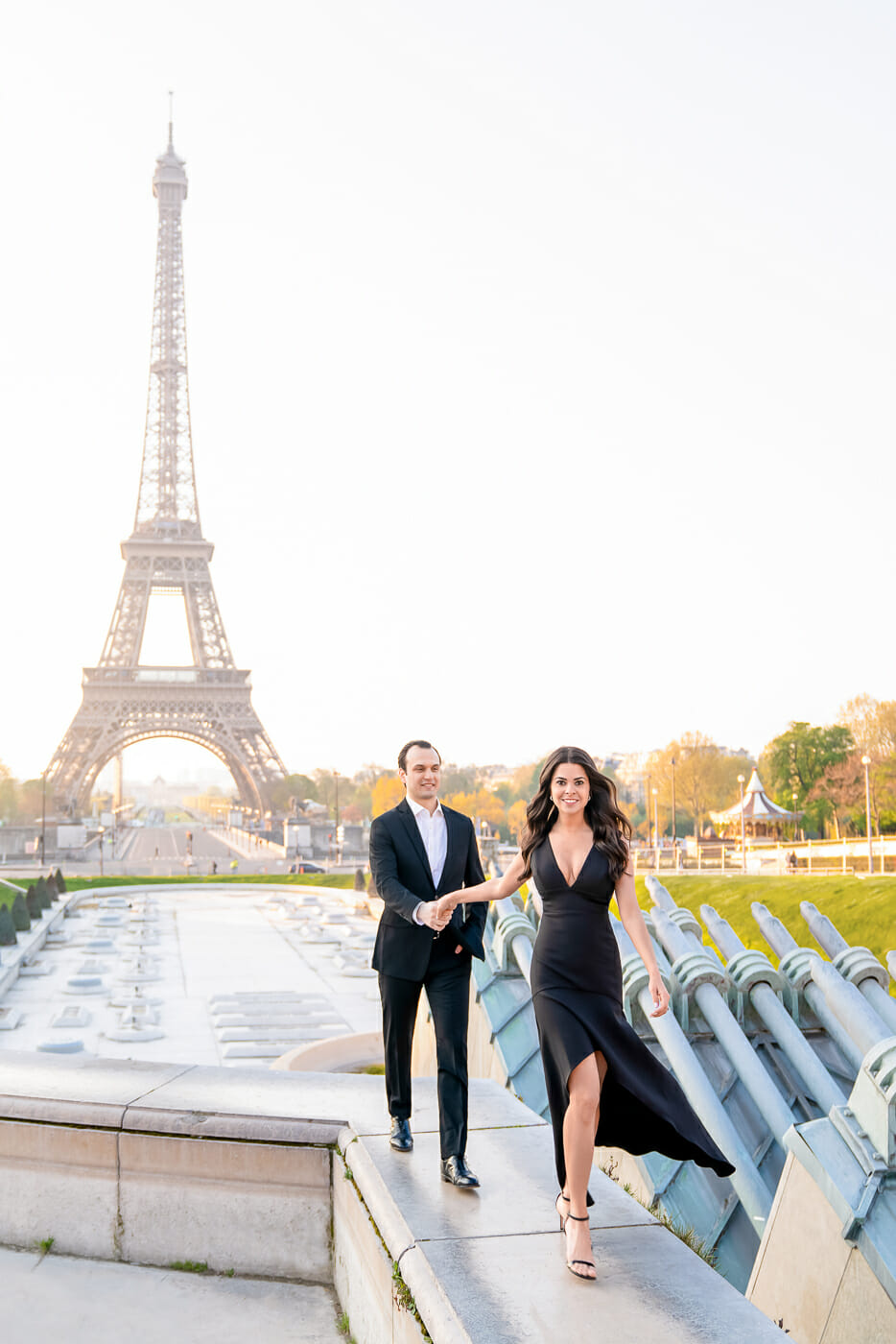 Hot Eiffel Tower couple photos taken at Trocadero at sunrise