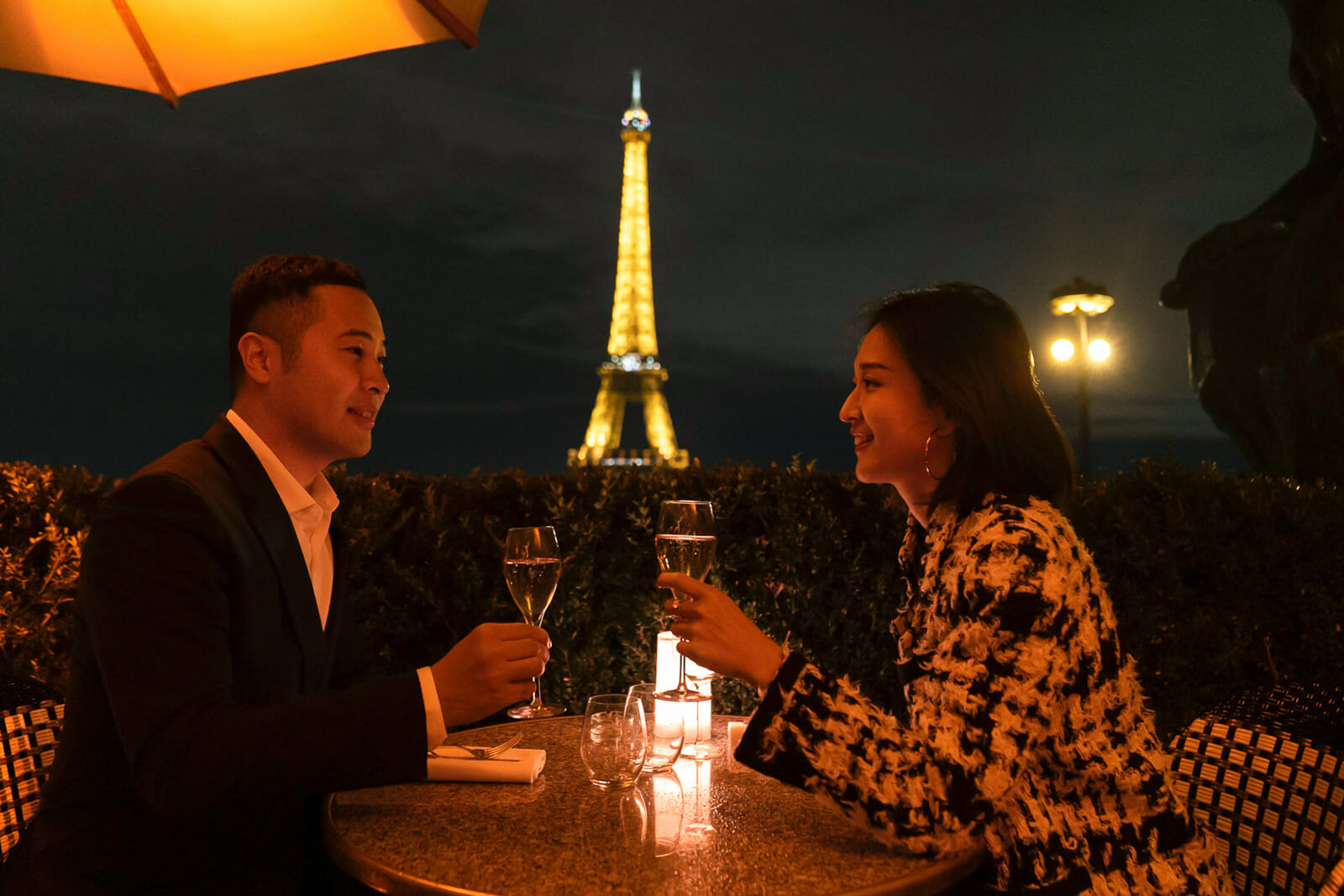 What to do in Paris after the marriage proposal restaurants with Eiffel Tower view