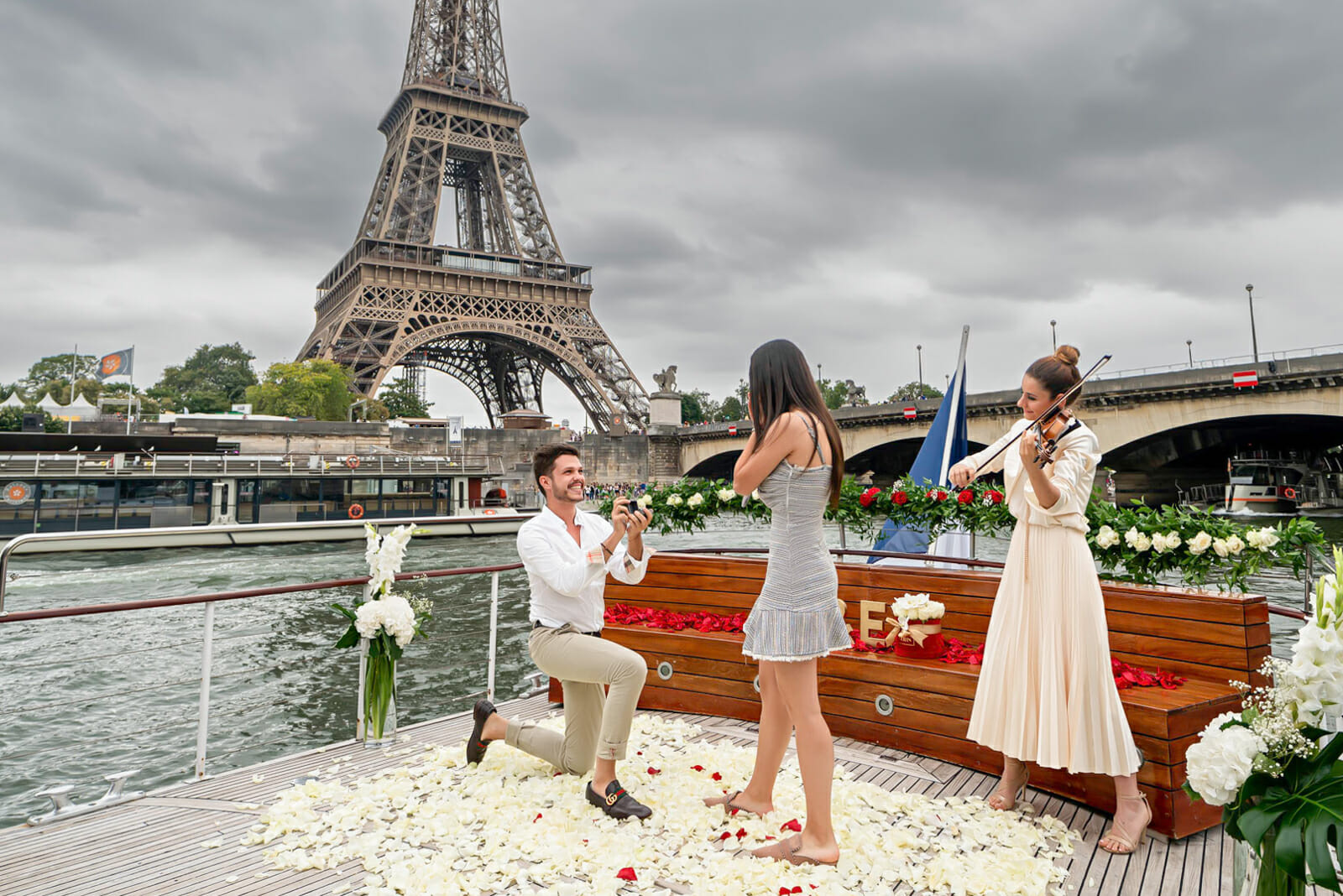 Private boat proposal Seine River Paris Eiffel Tower view