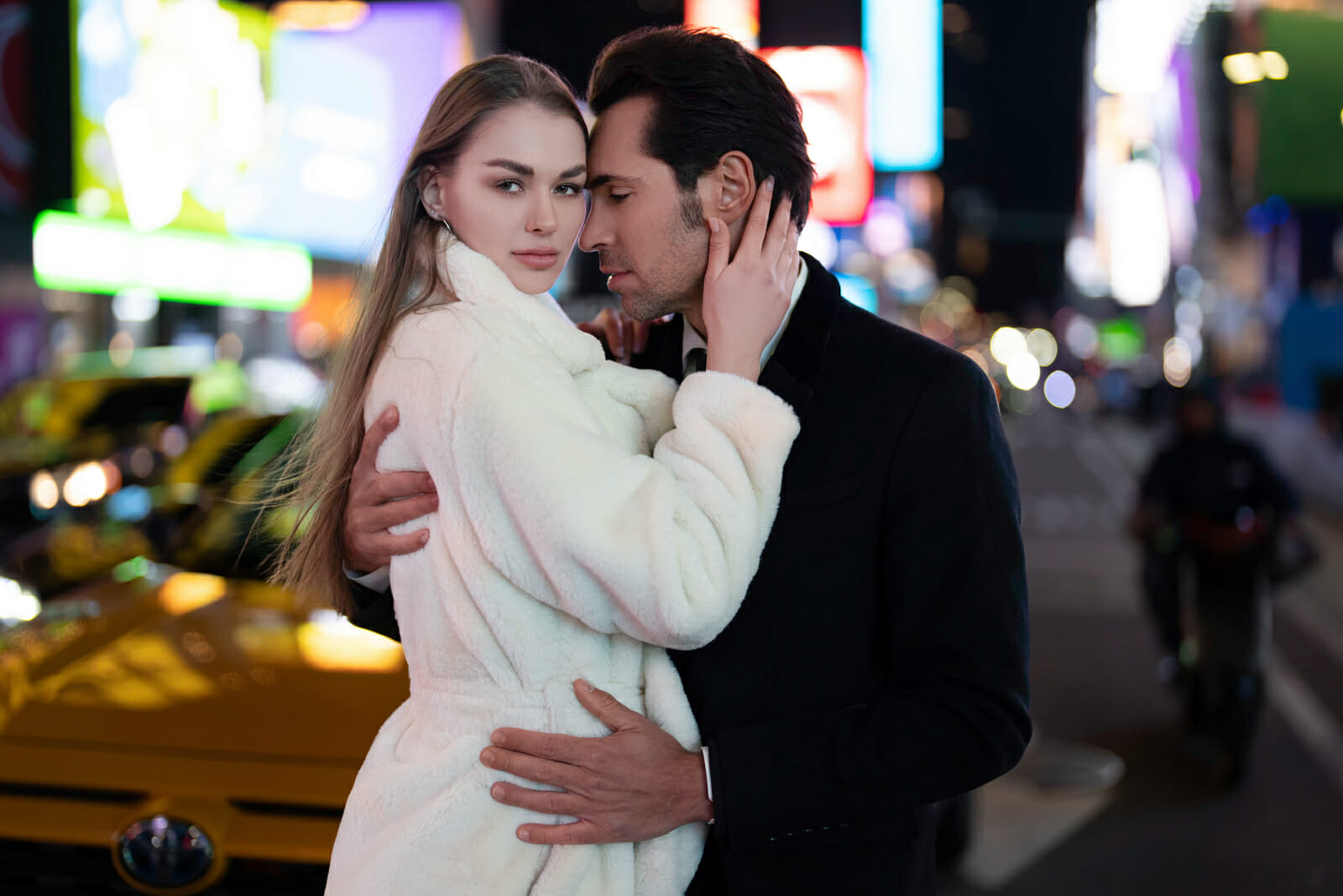 Editorial Times Square engagement Photos