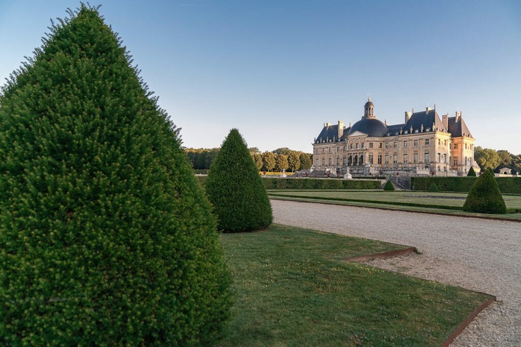 chateau vaux le vicomte marriage proposal
