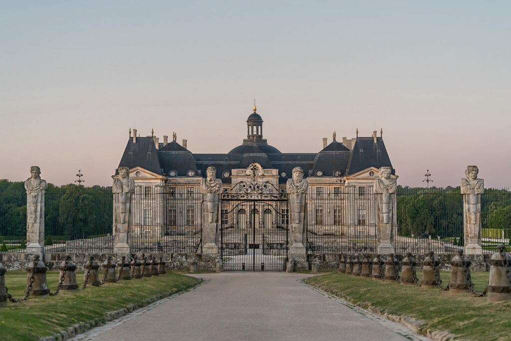 chateau vaux le vicomte marriage proposal
