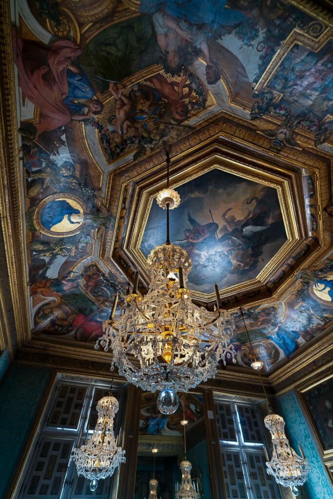 chateau vaux le vicomte marriage proposal