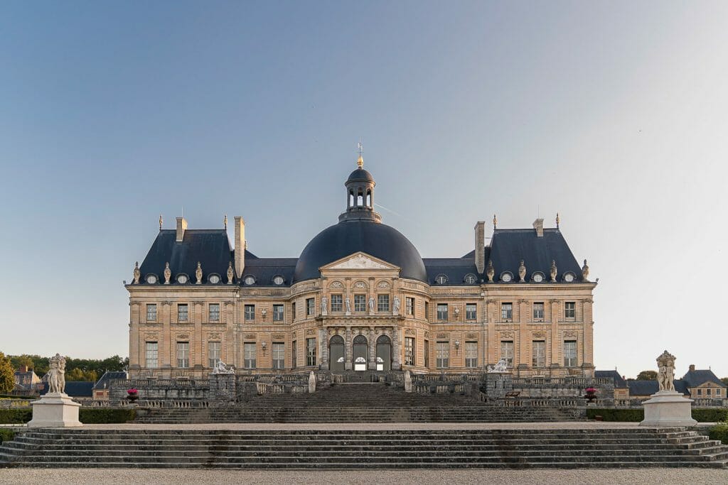 chateau vaux le vicomte marriage proposal