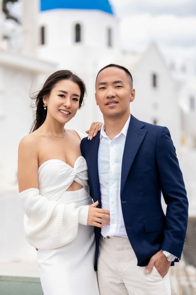 Elegant Santorini photoshoot in April