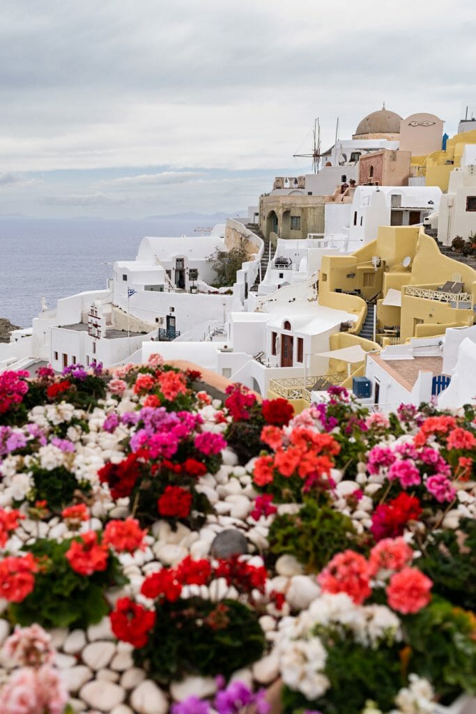 Oia best photos spots in Santorini