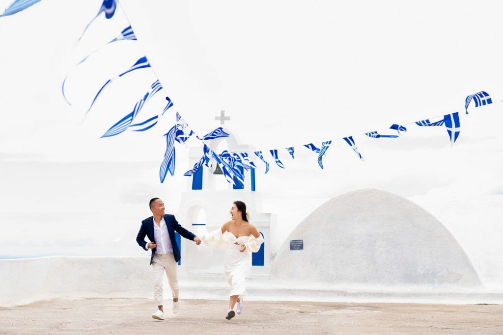 Unique Santorini engagement photos