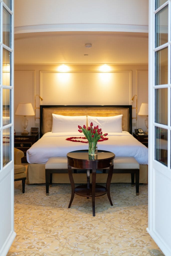 Shangri La Paris proposal