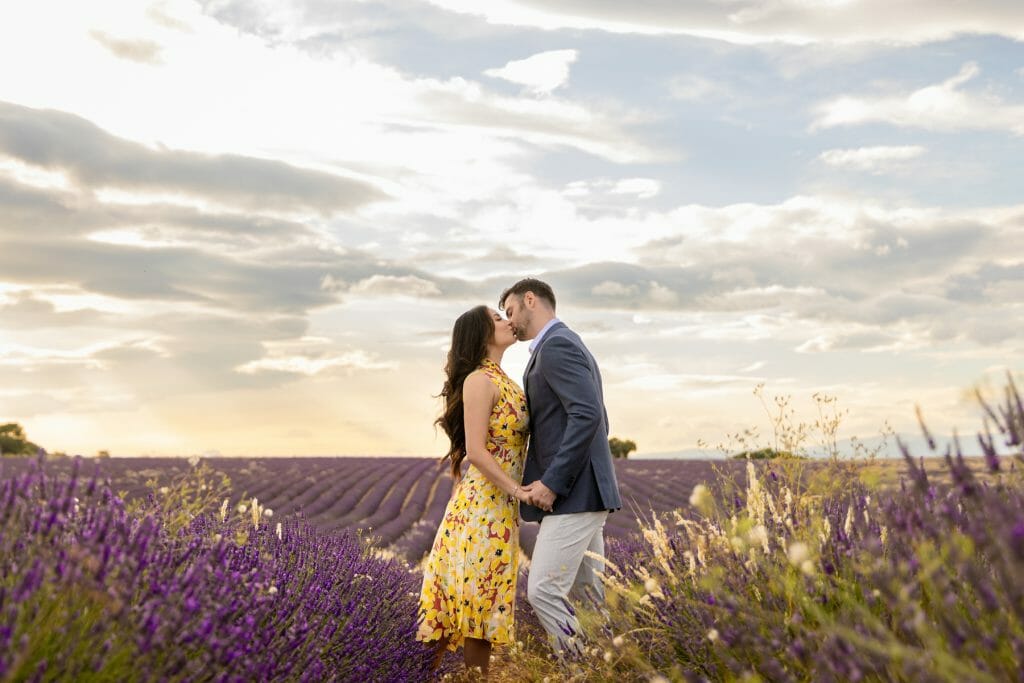 lavender fields photoshoot in Provence France