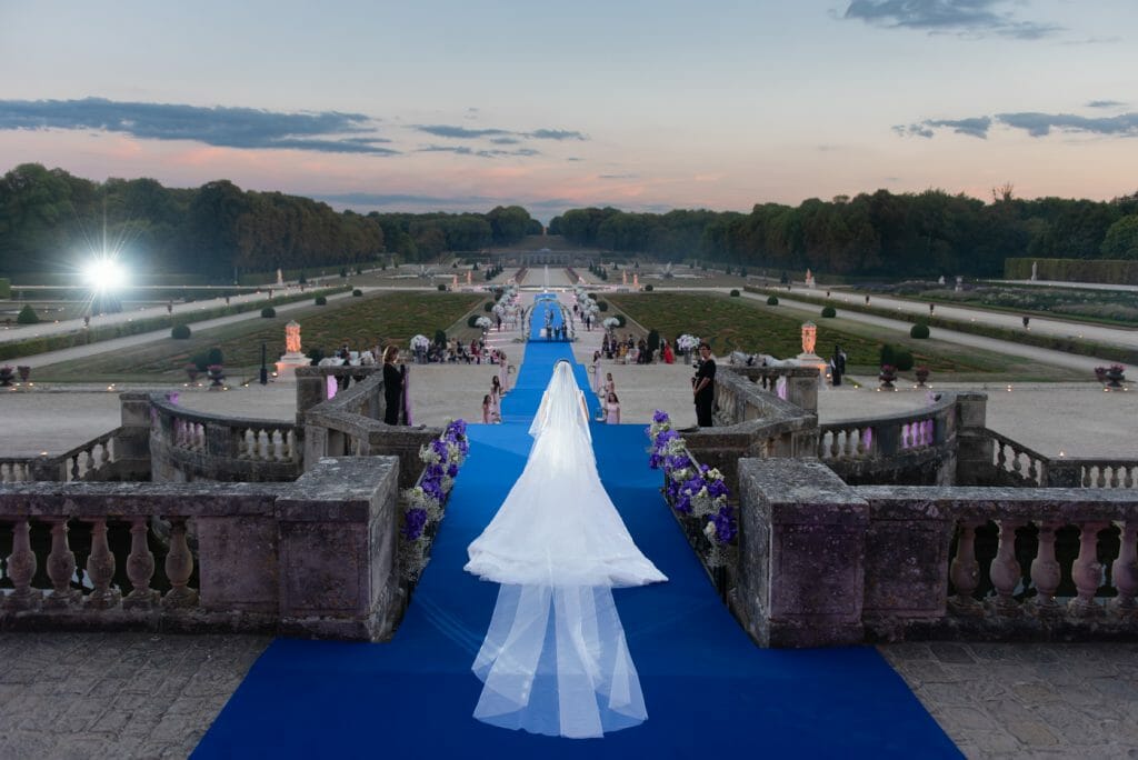 Luxury wedding in Paris France